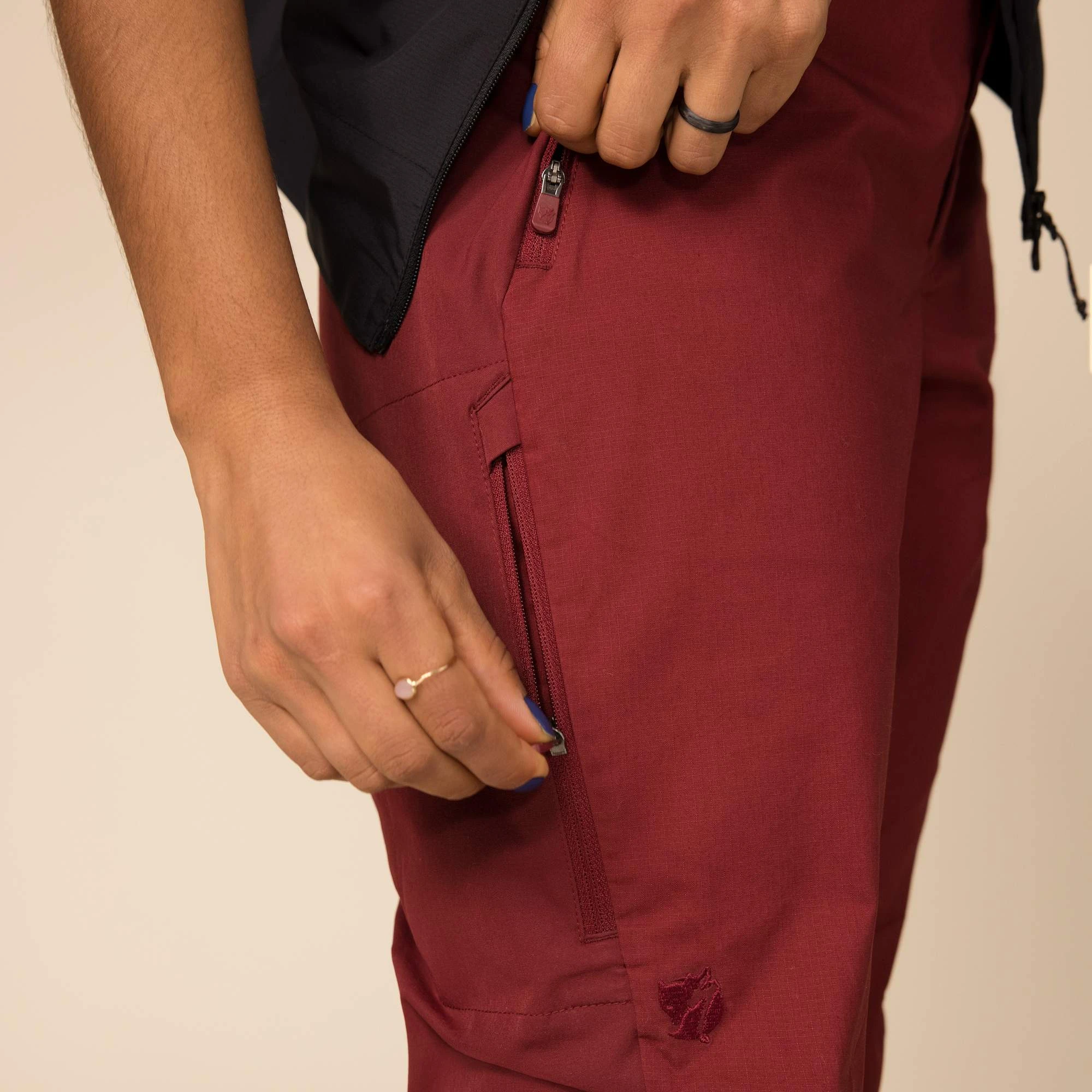 FJÄLLRÄVEN S/F RIDER' S HYBRID TROUSERS W Damen - Radhose 6 FJÄLLRÄVEN S/F RIDER' S HYBRID TROUSERS W Damen - Radhose – Bild 6